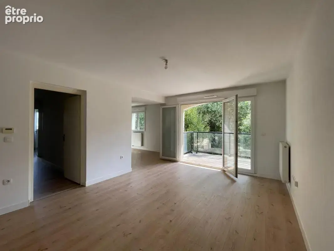 Appartement 71 m² à Bruges  - photo 3