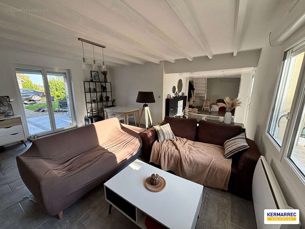 Maison à CHATILLON-EN-VENDELAIS