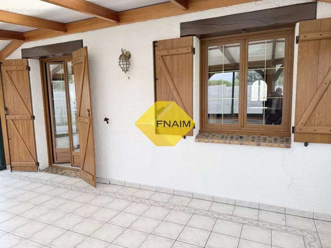 Maison à SAULX-LES-CHARTREUX