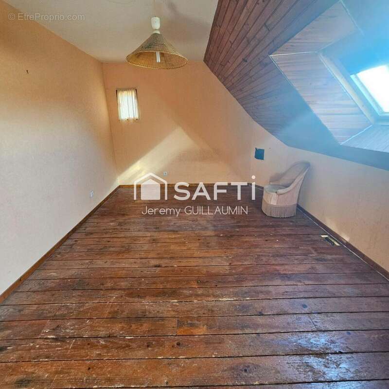 Photo 9 - Maison à BAYET