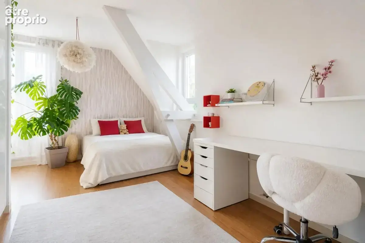 Maison de caractère de 145 m² avec jardin et sous-sol complet - photo 6