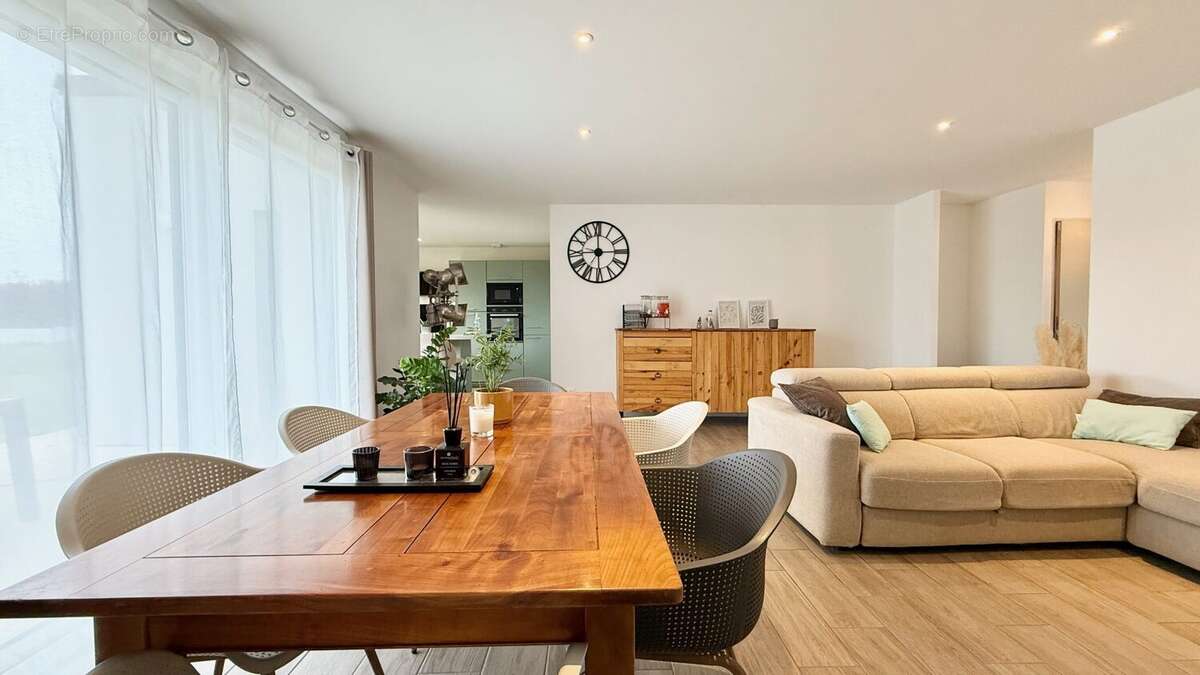 Maison à BRIOSNE-LES-SABLES