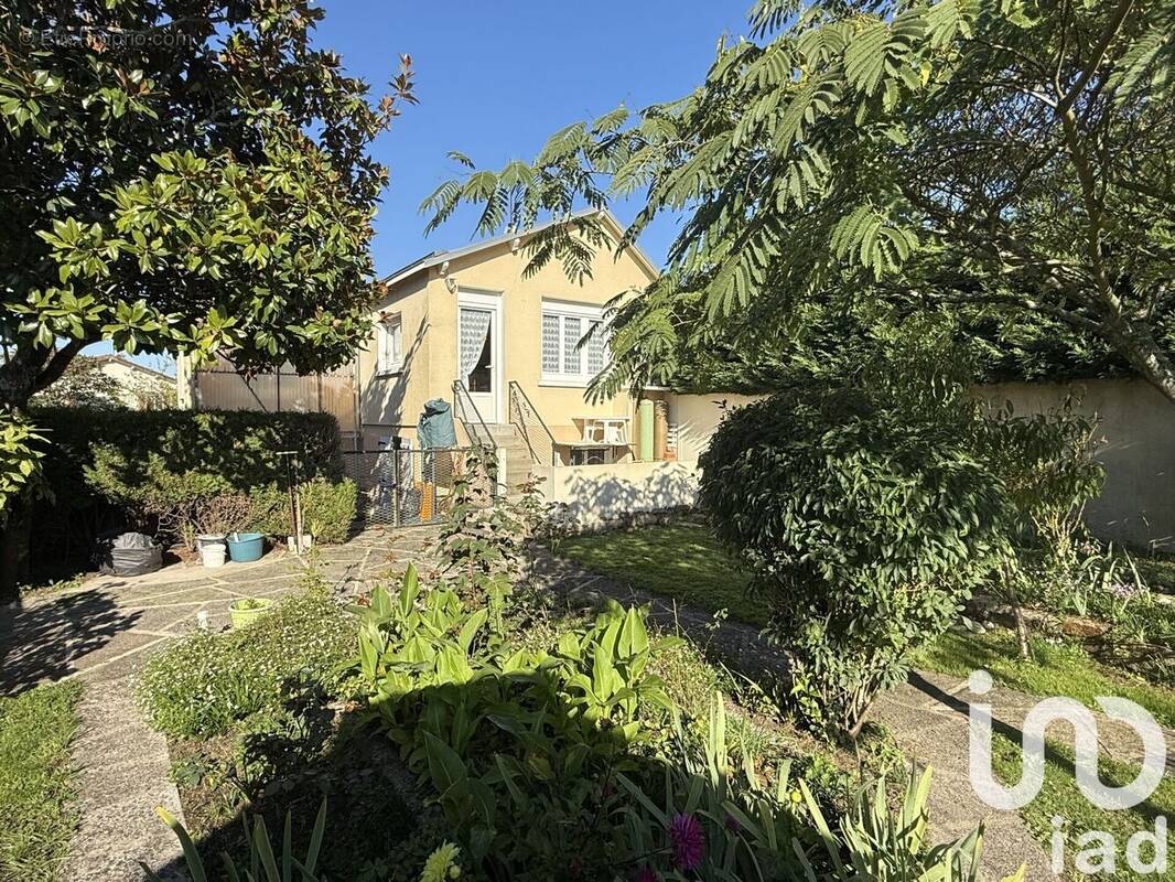 Photo 1 - Maison à PARTHENAY