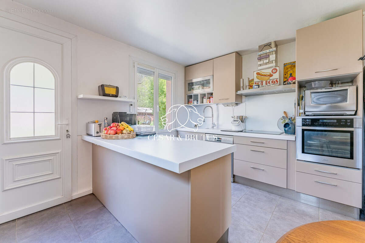 Maison à SAINT-PRIEST