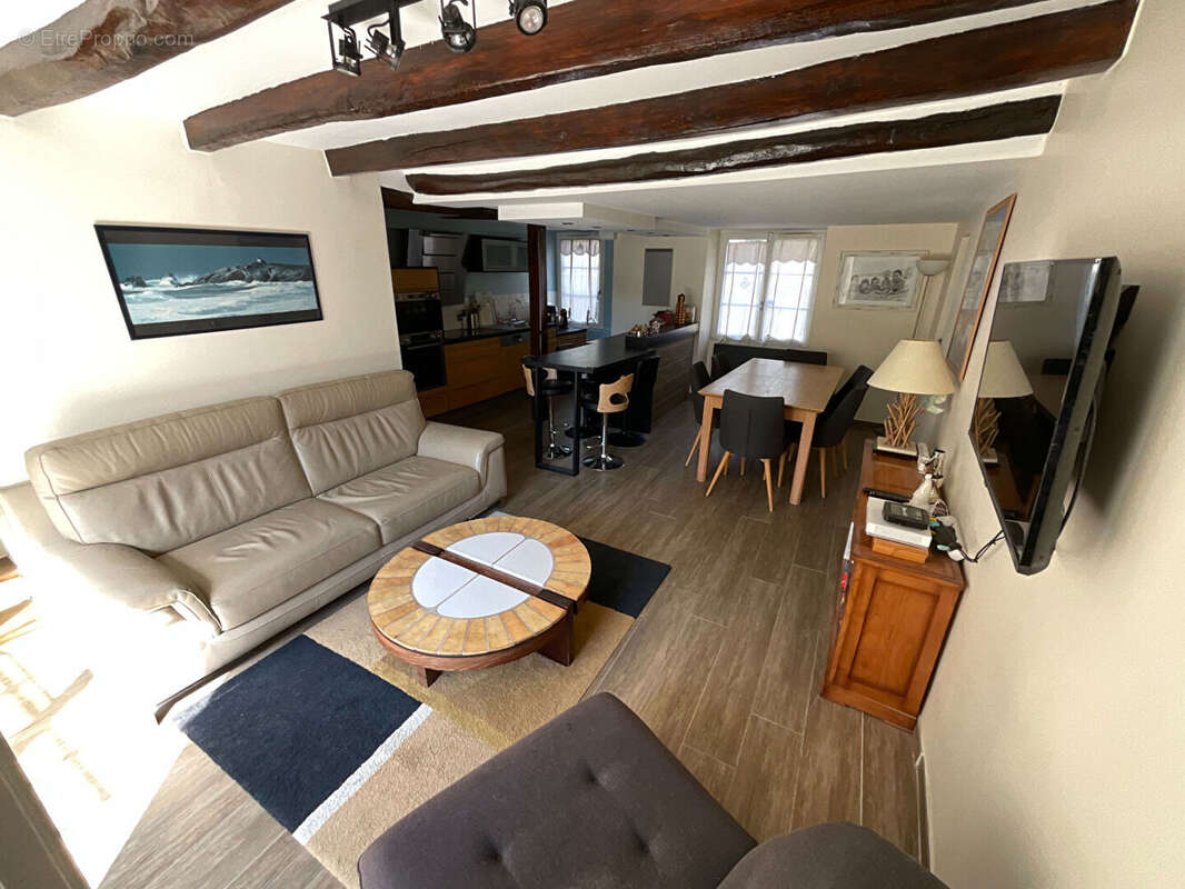 Exclusivité ** maurecourt ** corp de ferme en parfait état général ** - photo 2