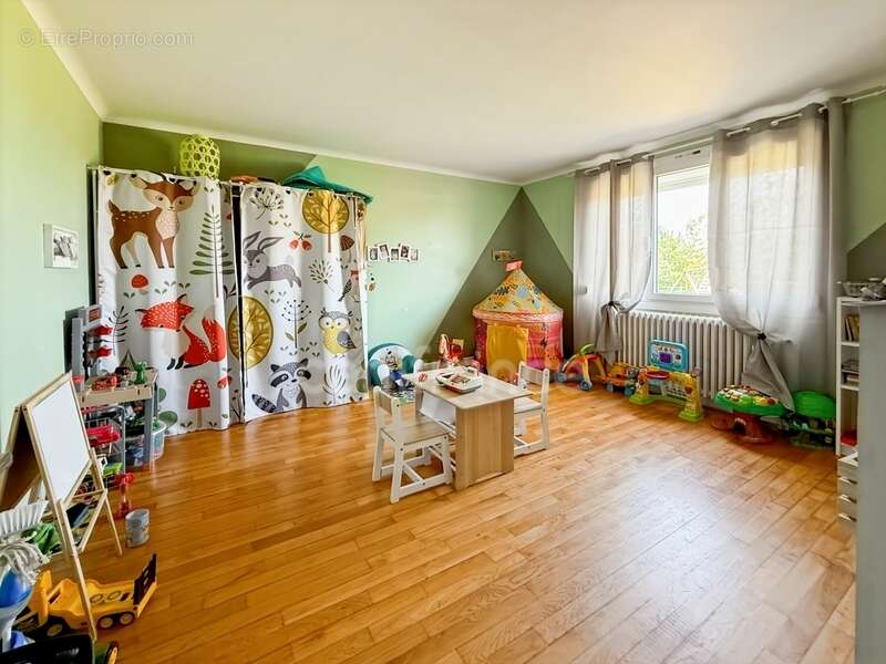 Maison à MARCILLY-LES-BUXY