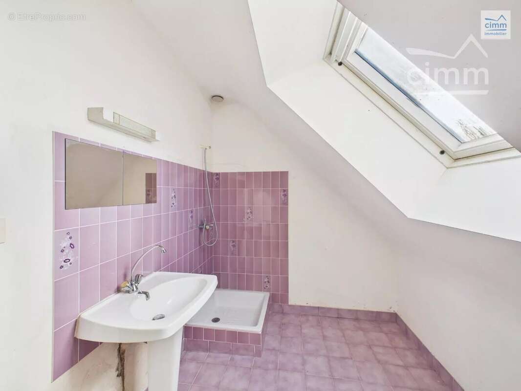 Maison à LES BRULAIS