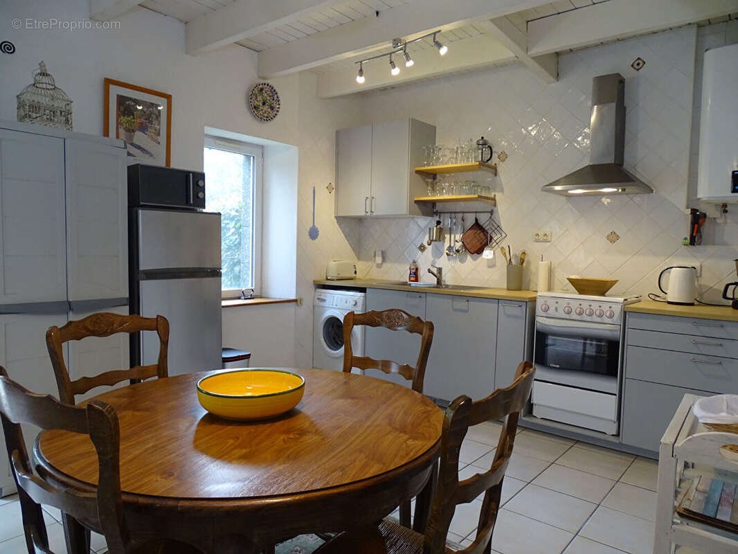 Maison à MAEL-CARHAIX