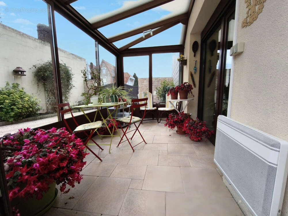 Maison à NEUVILLE-SAINT-VAAST