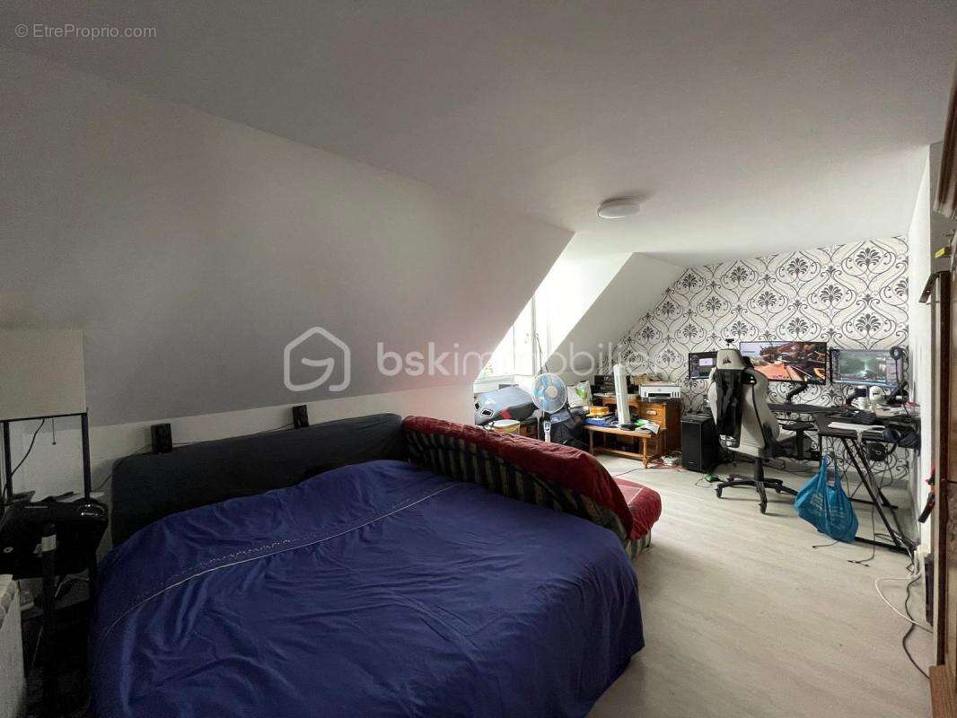 Maison à ANGERVILLIERS