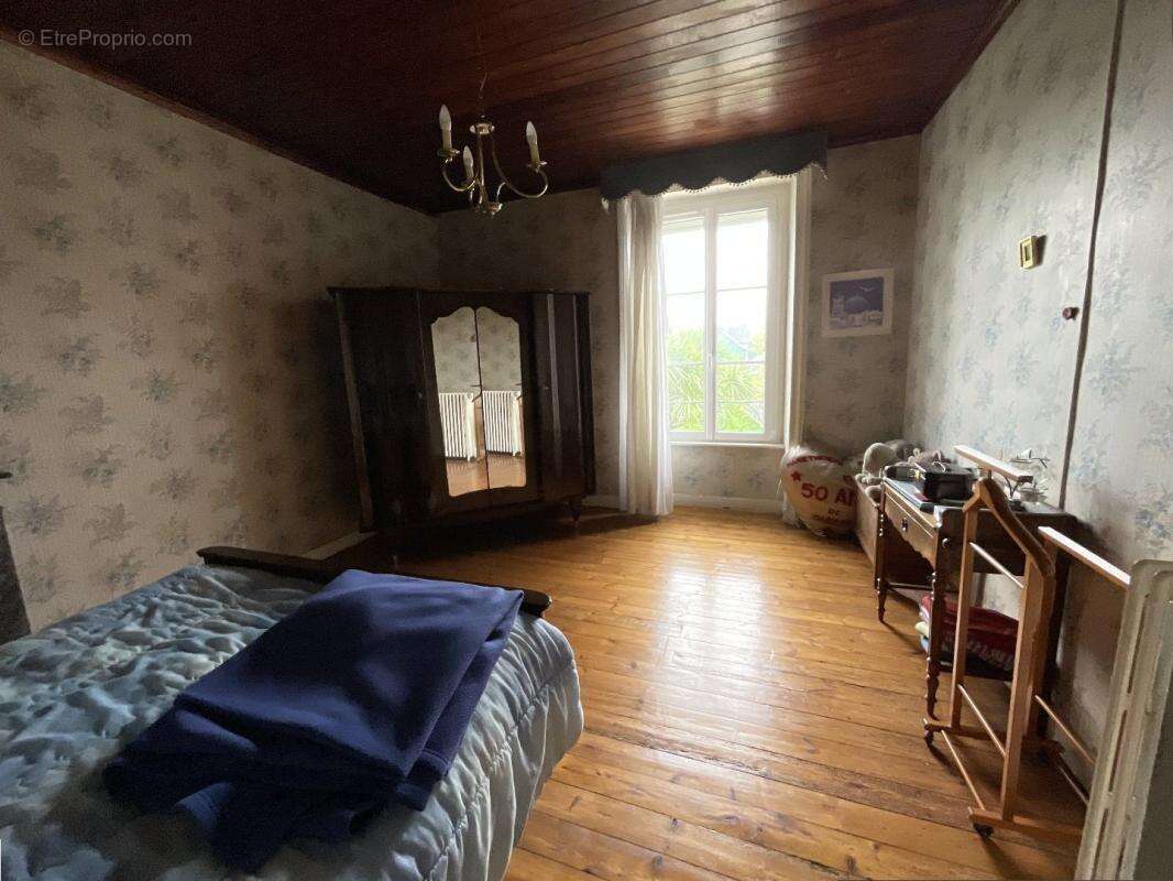 Maison à SAINT-PIERRE-DE-PLESGUEN