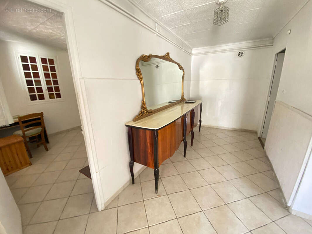 Appartement à OLLIOULES