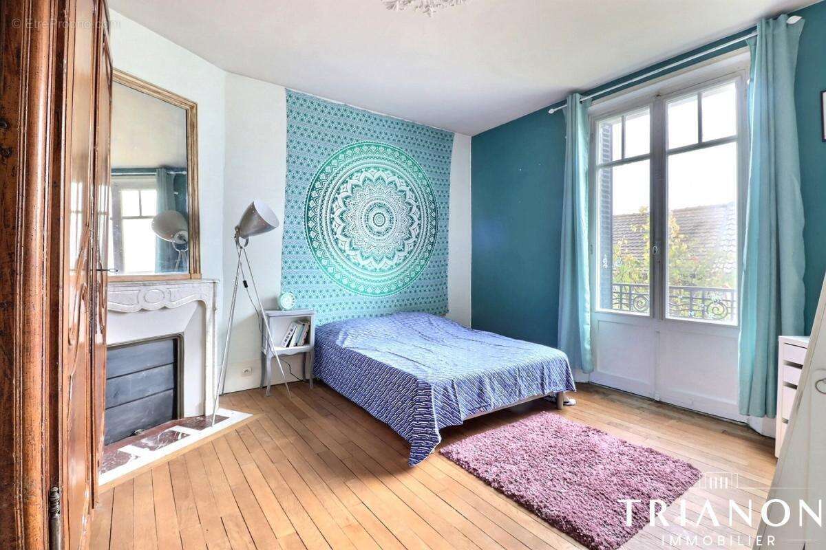 Maison à CARRIERES-SOUS-POISSY