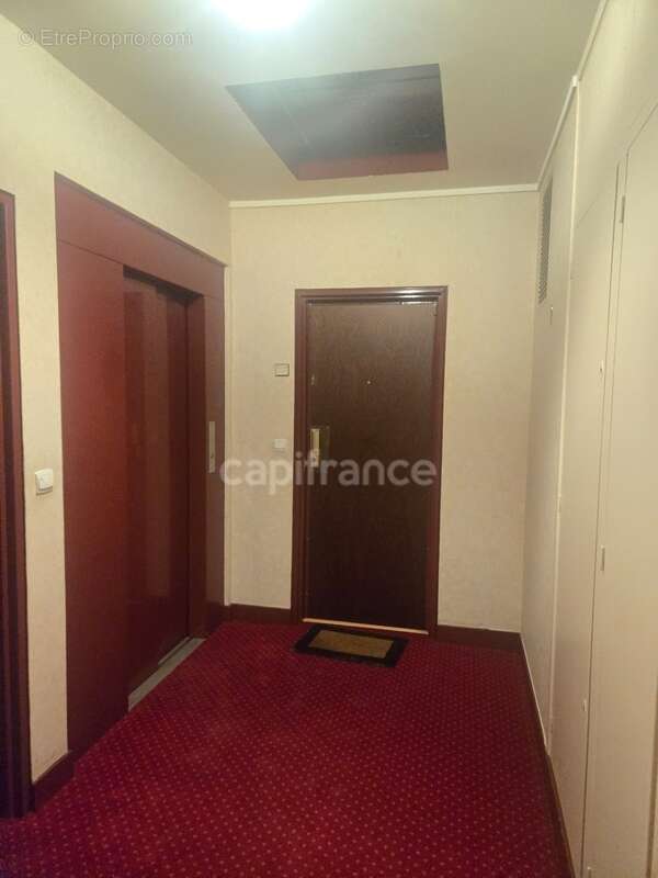 Saint-Gratien (95) – pièces de 83 m² avec balcon, parking et cave à proximité du lac d'Enghien - photo 13