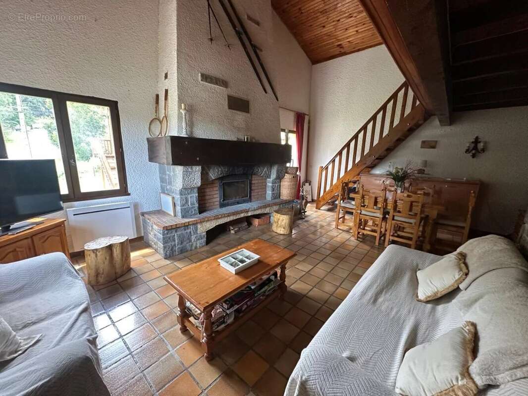 Maison à SAINT-PIERRE-DELS-FORCATS