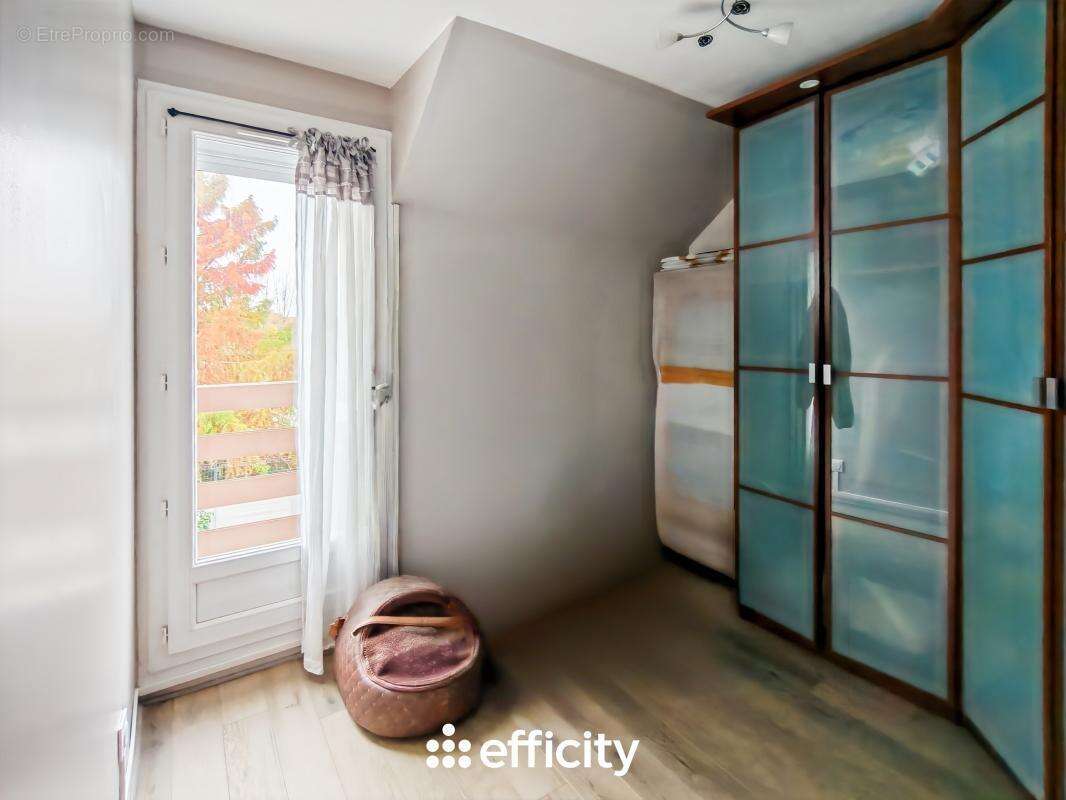 Maison à EMERAINVILLE