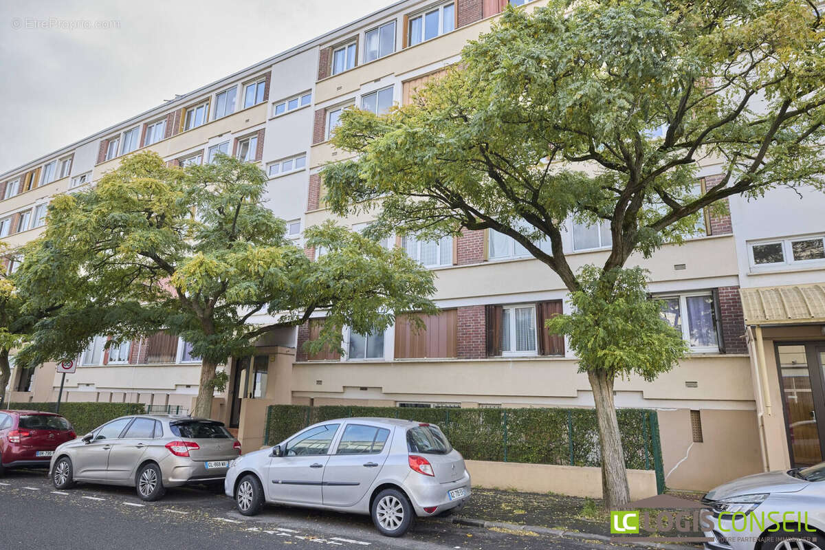 Appartement à BAGNEUX