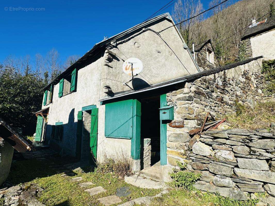 Maison à LE PORT