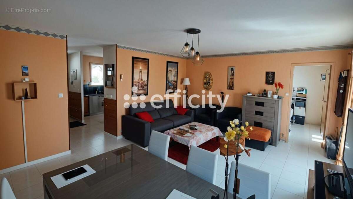 Maison 100 m² à Aytre  - photo 2