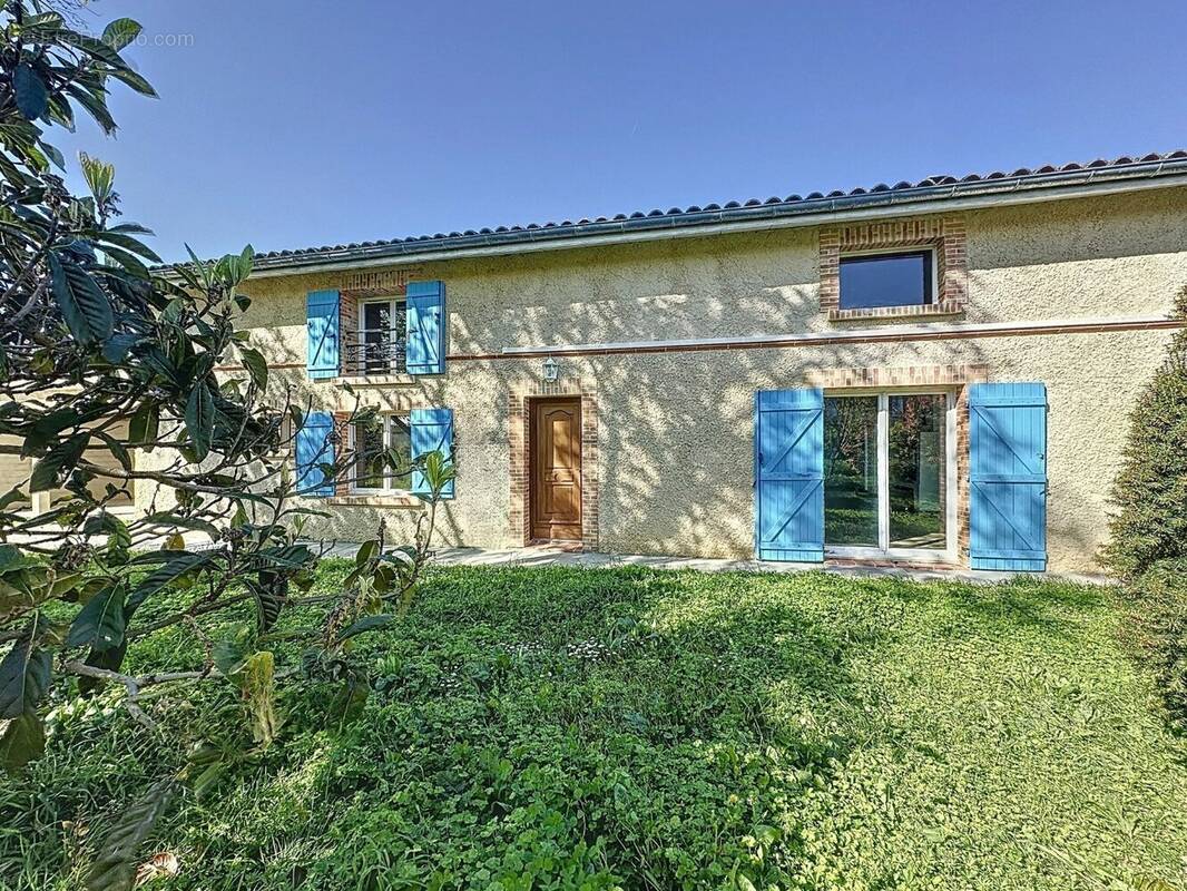 Maison à BOURG-SAINT-BERNARD