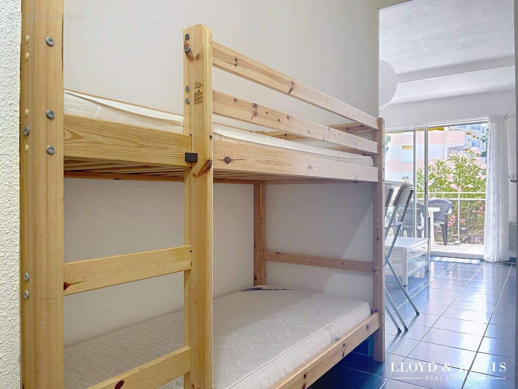 Appartement à VAUX-SUR-MER