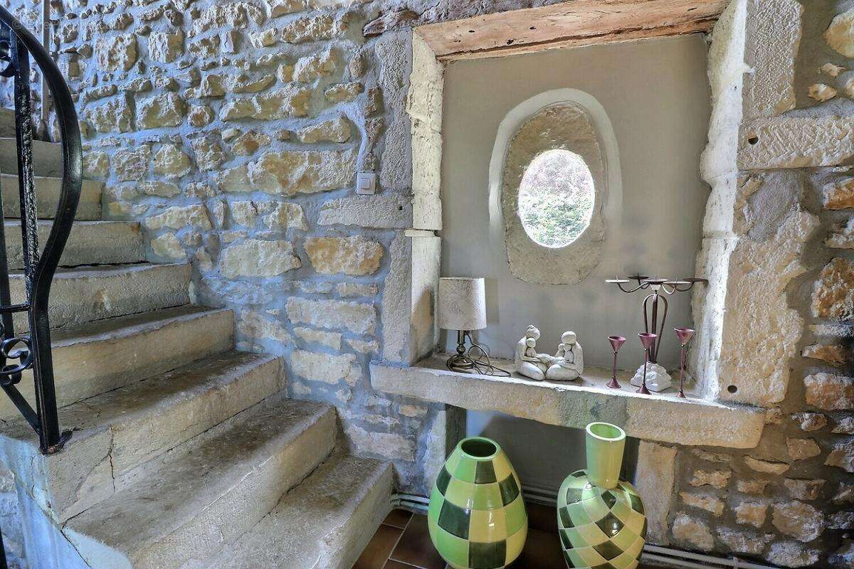 Maison à LA CLAYETTE