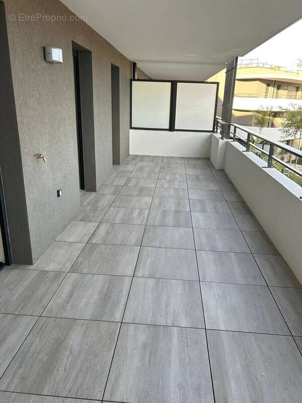 Appartement à VILLENEUVE-LOUBET