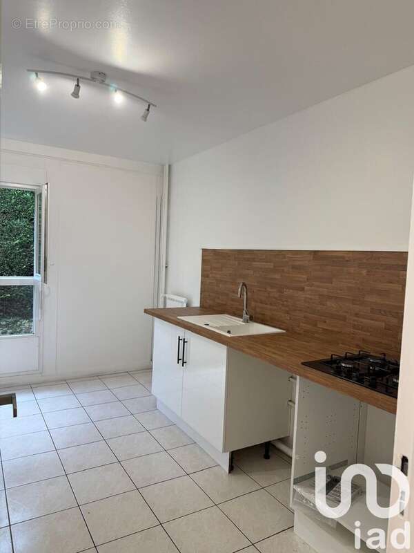 Photo 8 - Appartement à STAINS