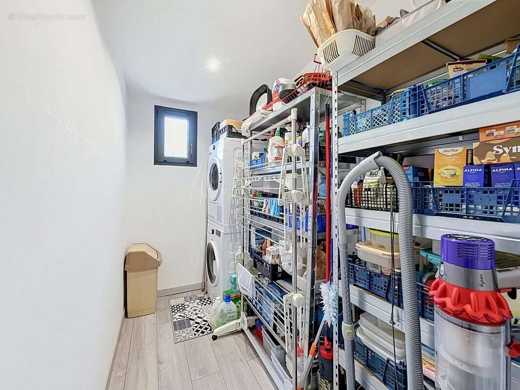 Maison 4 Pièces avec indépendance 3 Pièces et atelier de 100m2 - photo 17