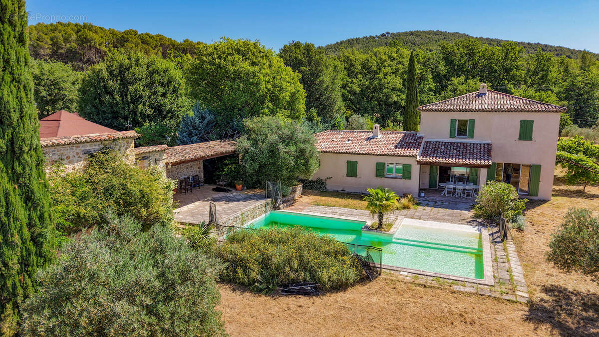 Maison à DRAGUIGNAN