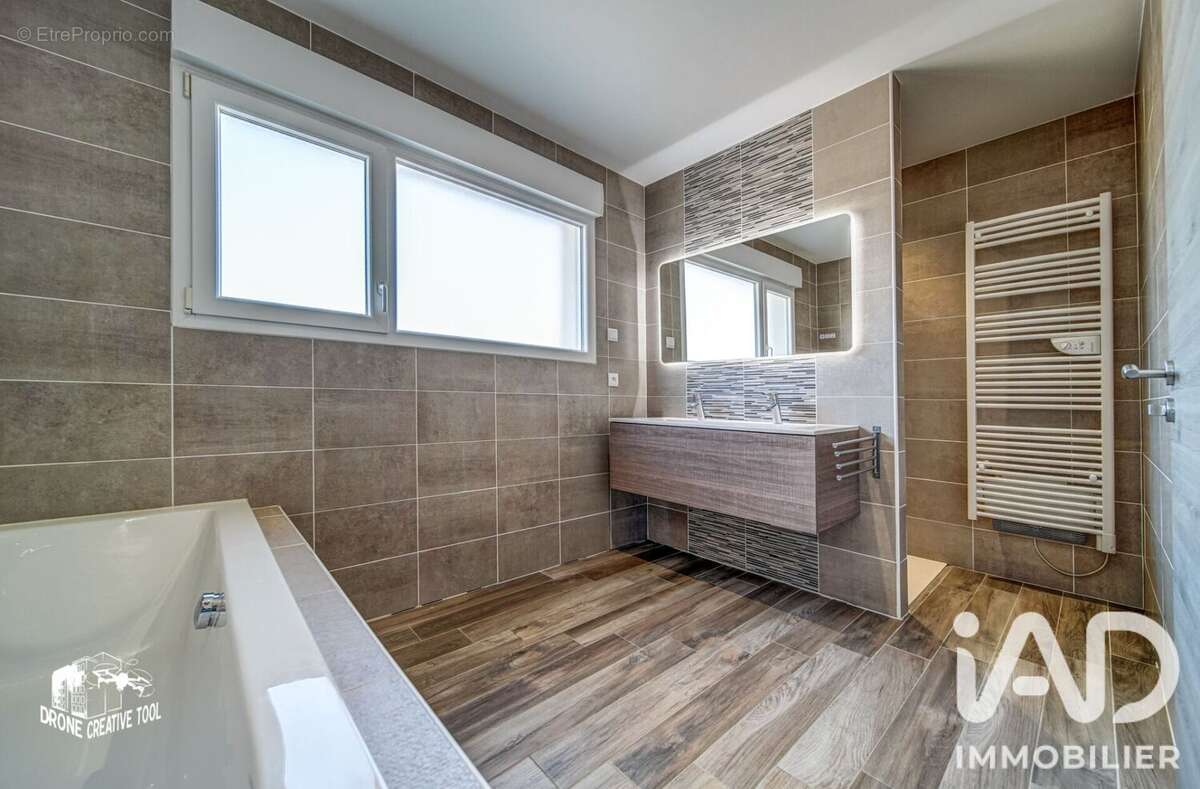 Maison 118 m² à Stuckange  - photo 9
