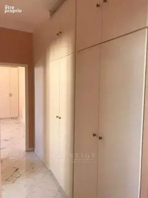 Juan les pins, maison avec 3 appartements loués, 3 terrasses, grenier - photo 9