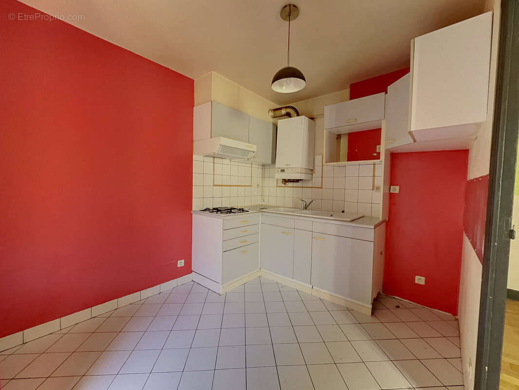Appartement à CONTREXEVILLE