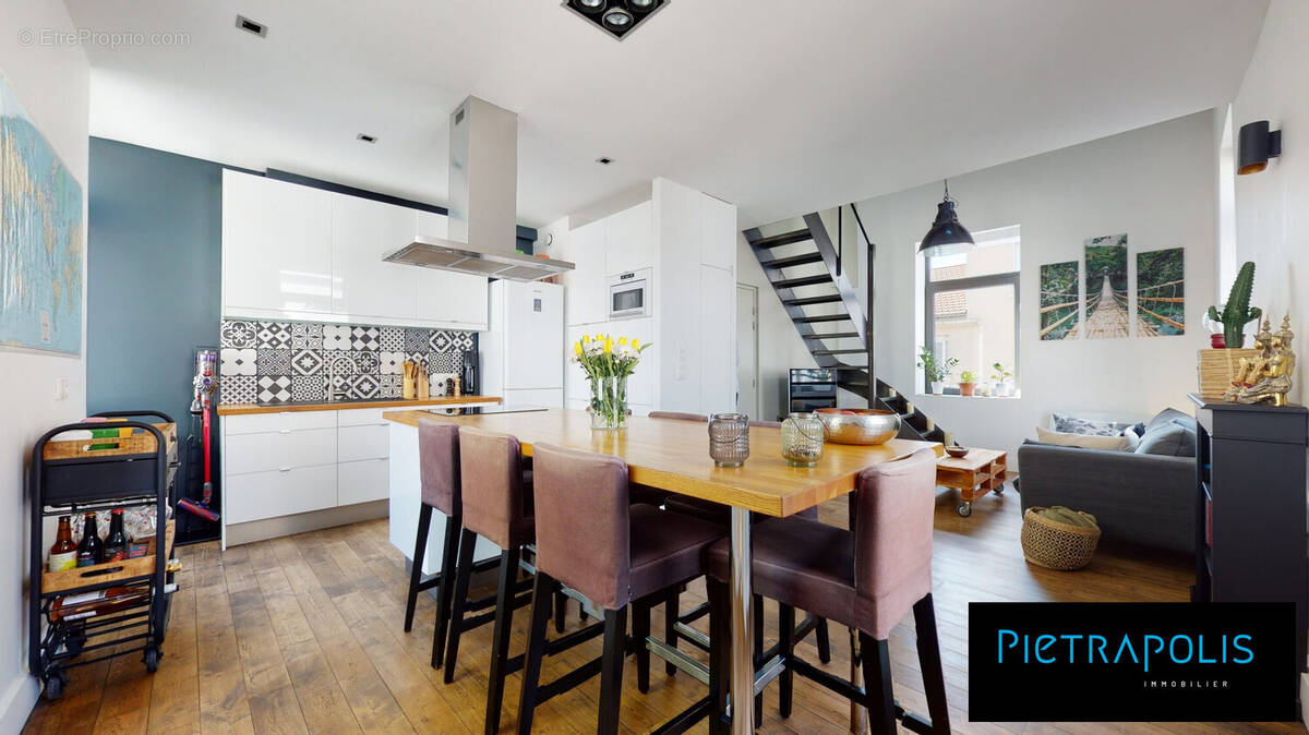 Appartement à LYON-7E