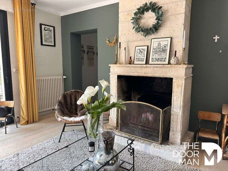 Maison à TREILLIERES