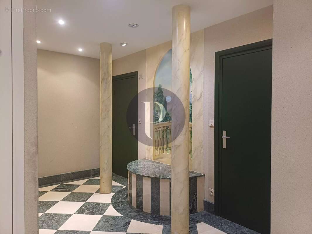 Appartement à VERRIERES-LE-BUISSON