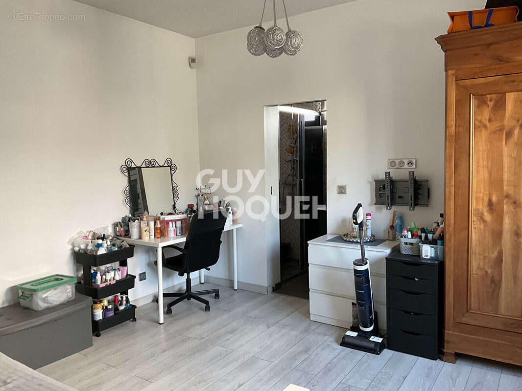 Maison à LE BLANC-MESNIL