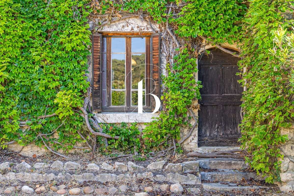 Maison à GOUDARGUES