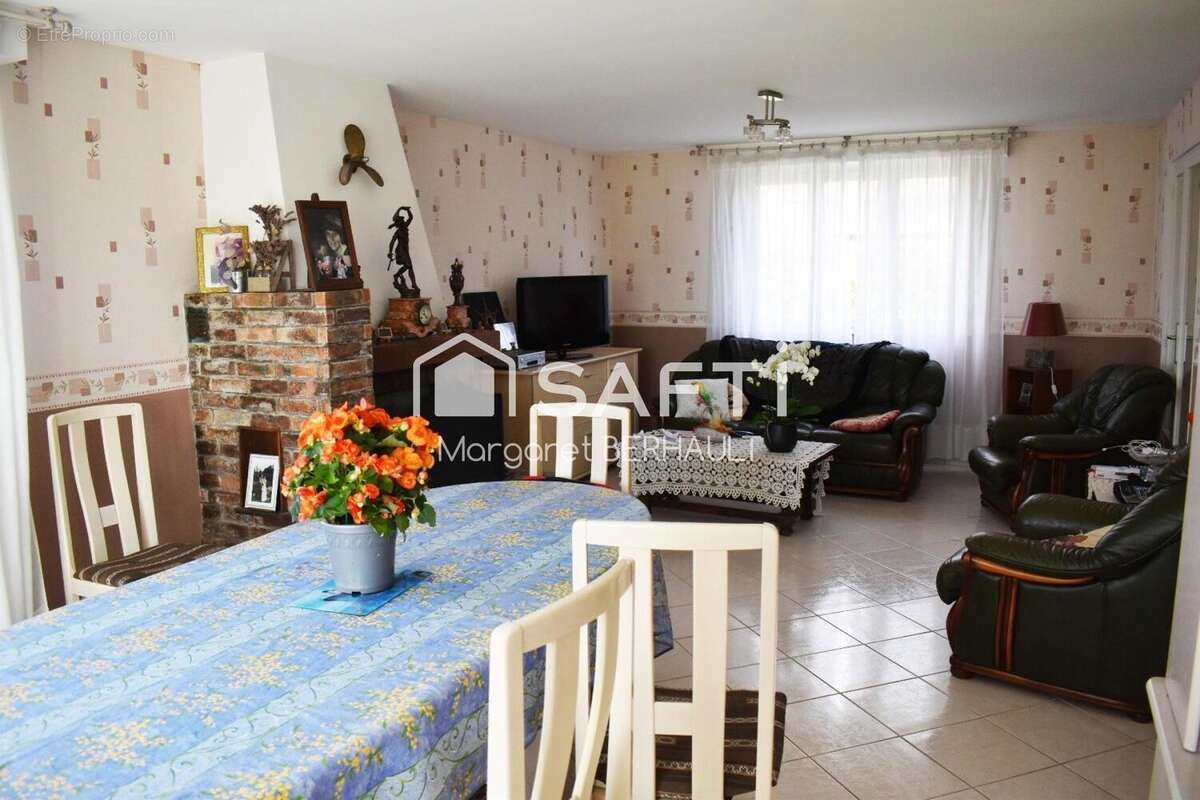 Photo 7 - Maison à URVILLE-NACQUEVILLE