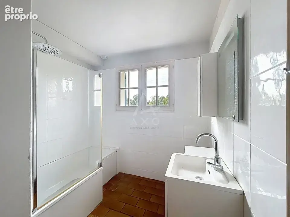 Pavillon sur sous-sol à REMALARD-EN-PERCHE - photo 8