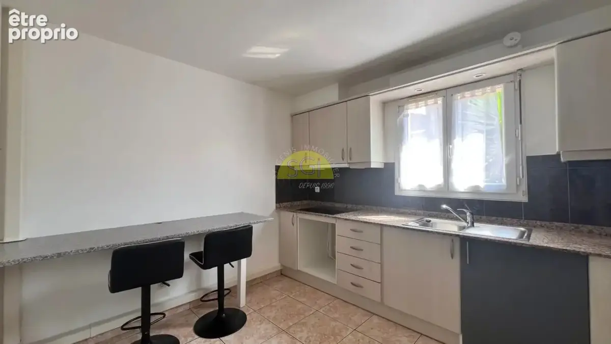 Appartement Climatisé en RDC avec extérieur - photo 13