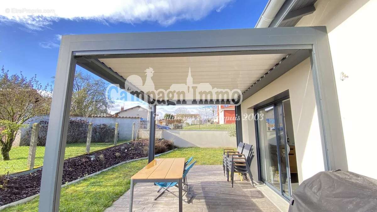 Maison à PONTCHARRA-SUR-TURDINE