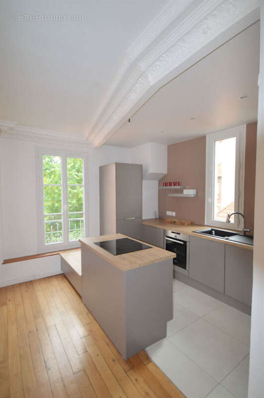 Appartement à NANTERRE