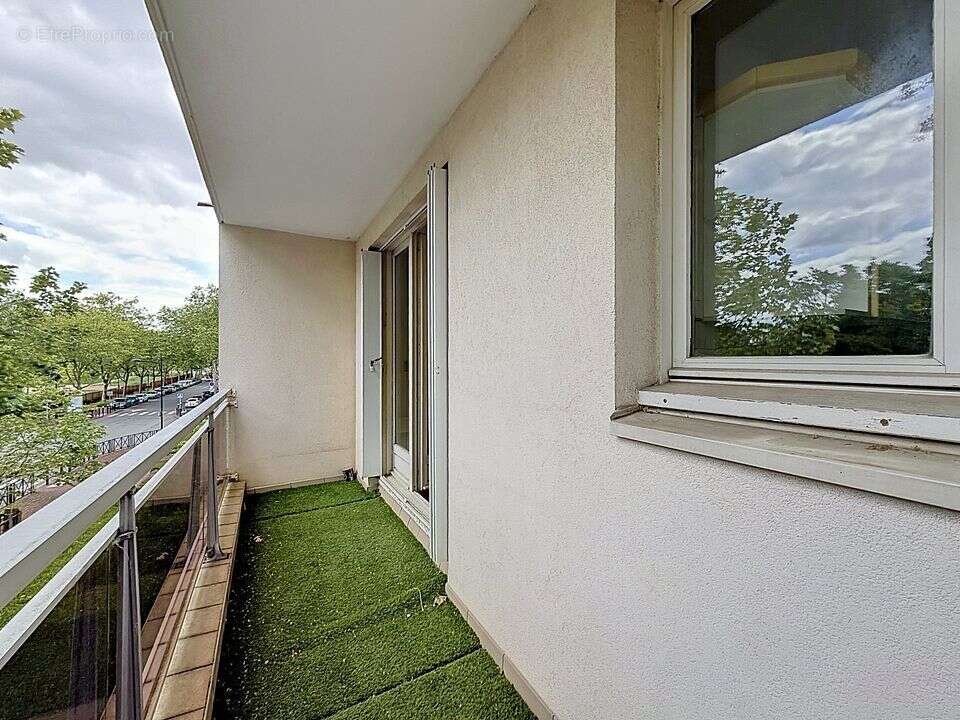 Appartement à MONTIGNY-LE-BRETONNEUX