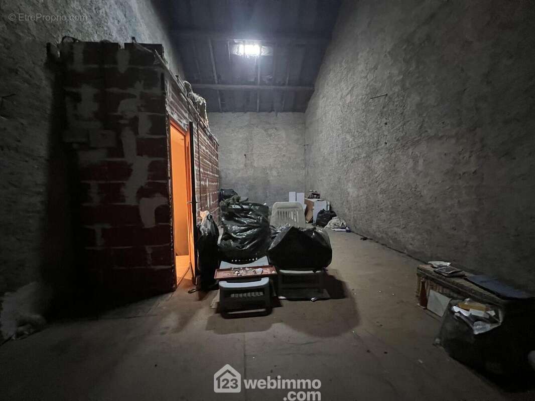 1er étage: Grenier au dessus du garage - Appartement à BRAS-SUR-MEUSE