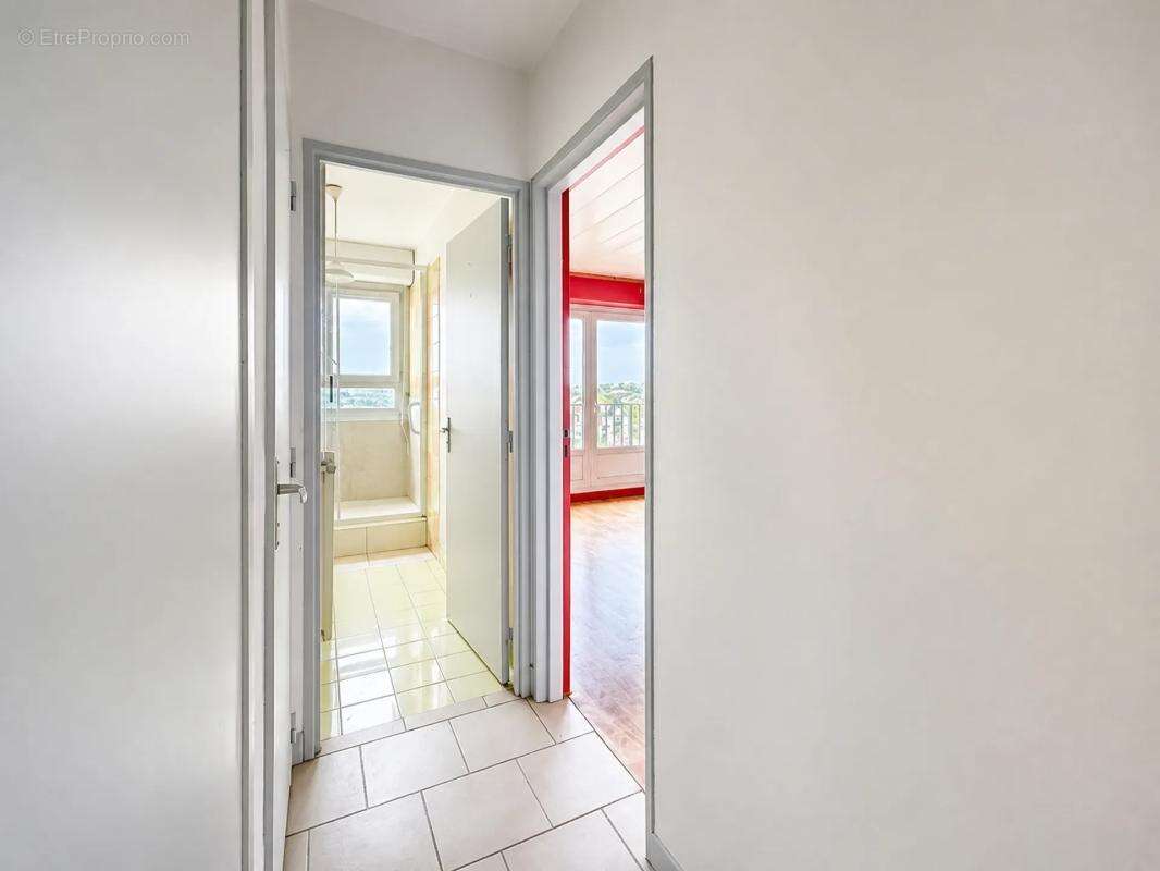 Appartement de 3 pièces de 60 m² à Yerres - photo 9