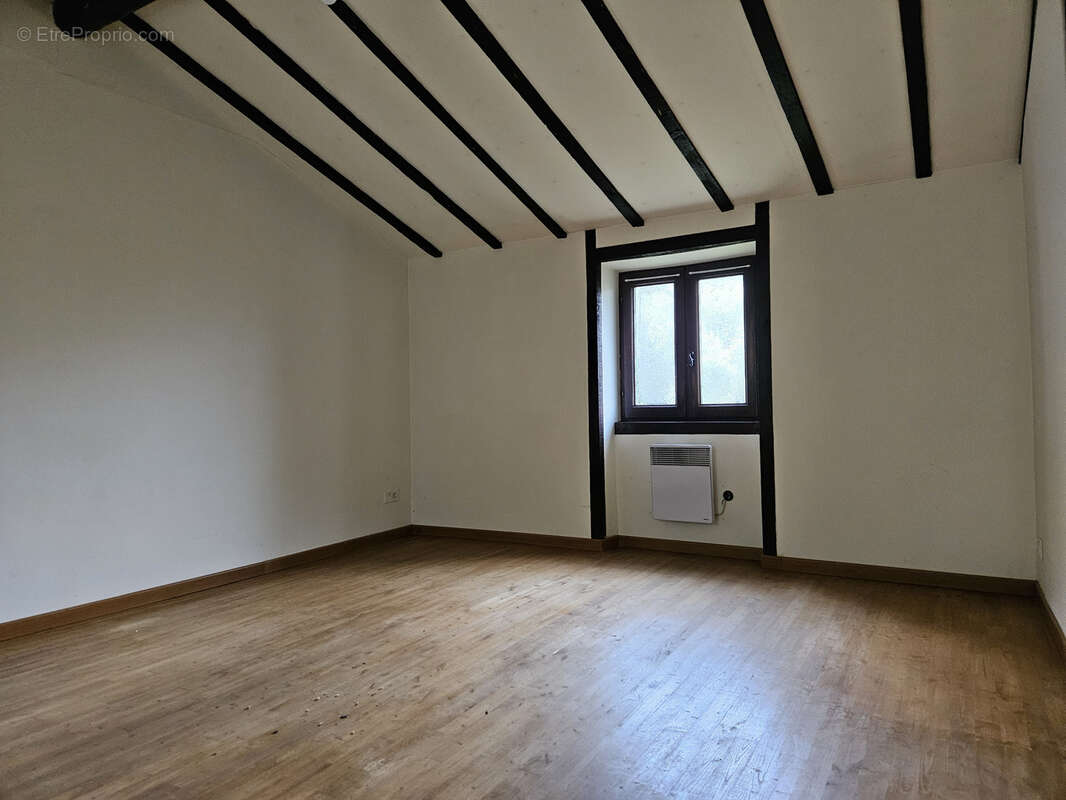 Maison à BERRE-LES-ALPES