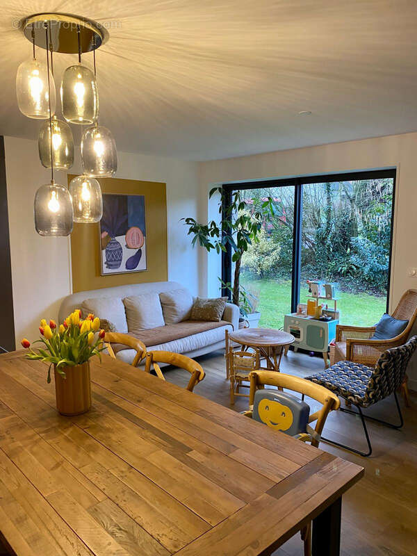 Maison à JULLOUVILLE