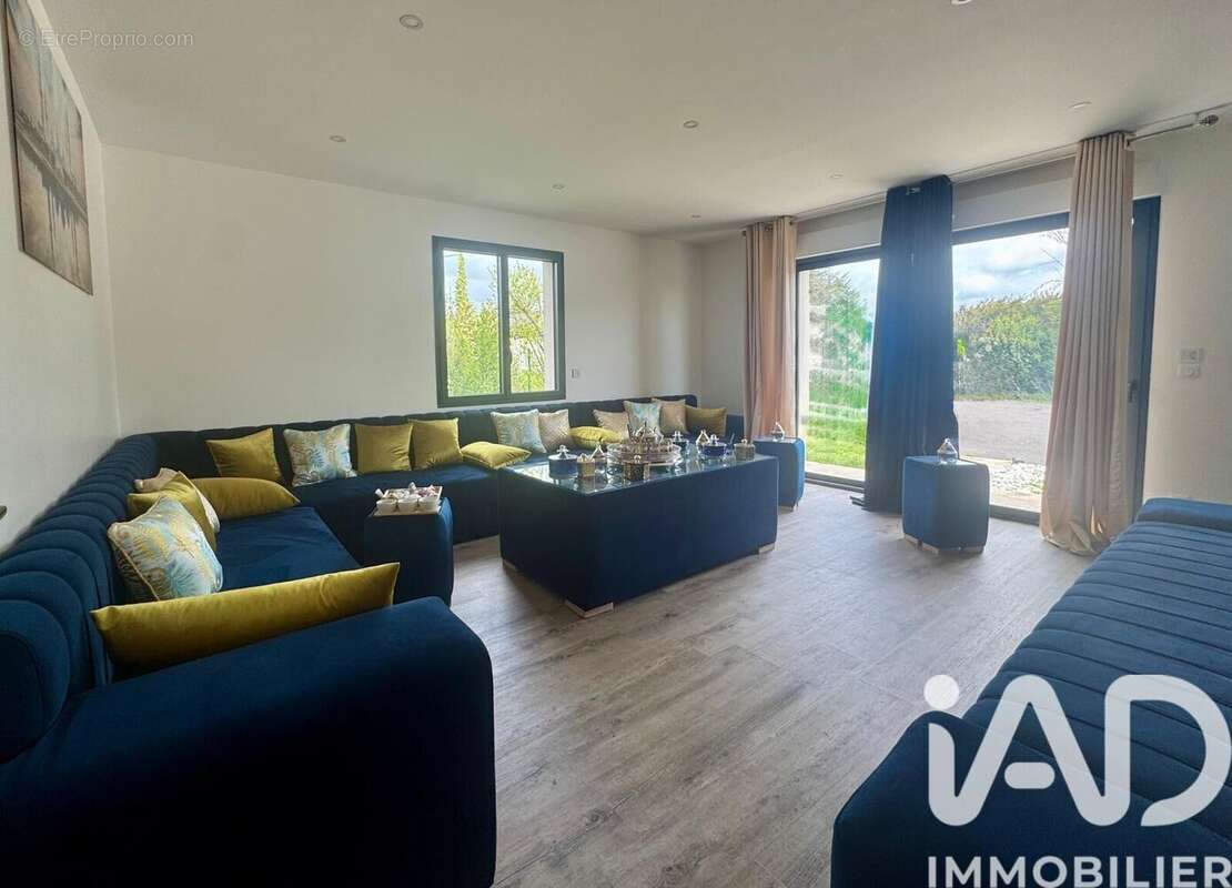 Photo 8 - Maison à HOUDAN