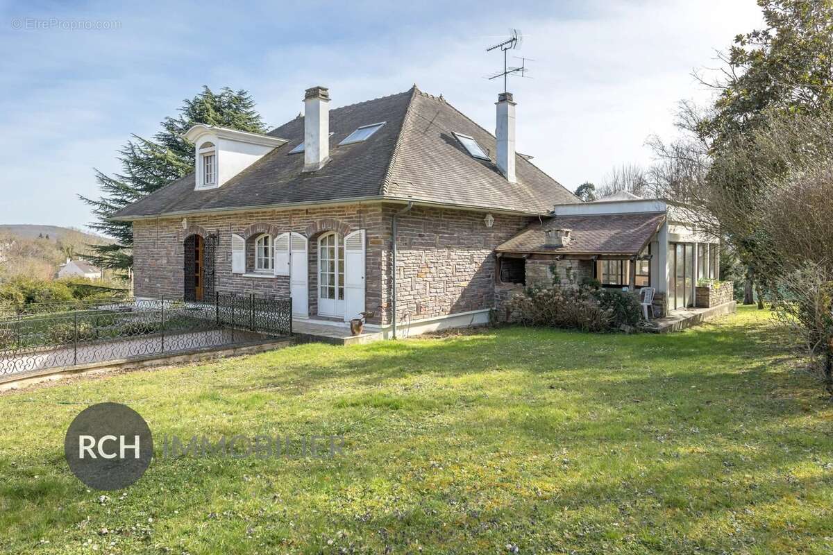 Maison à MEZY-SUR-SEINE